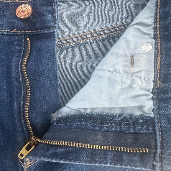 Gloria‎ Vanderbilt Classic Rise Tapered Leg Blue Women's Jeans Size 8P - Picture 9 of 14